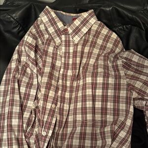Izod Men's Casual Plaid Shirt - Red and White